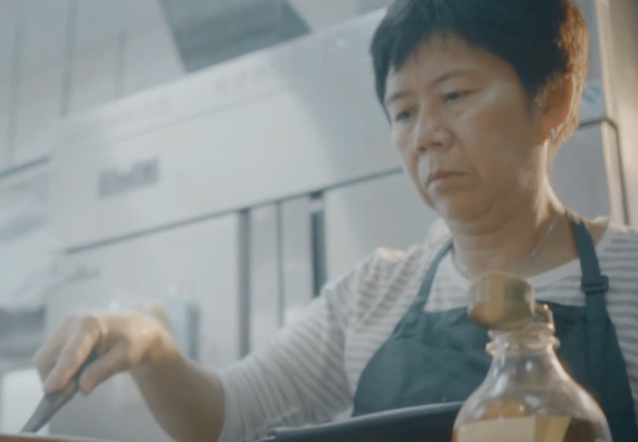 lady cooking